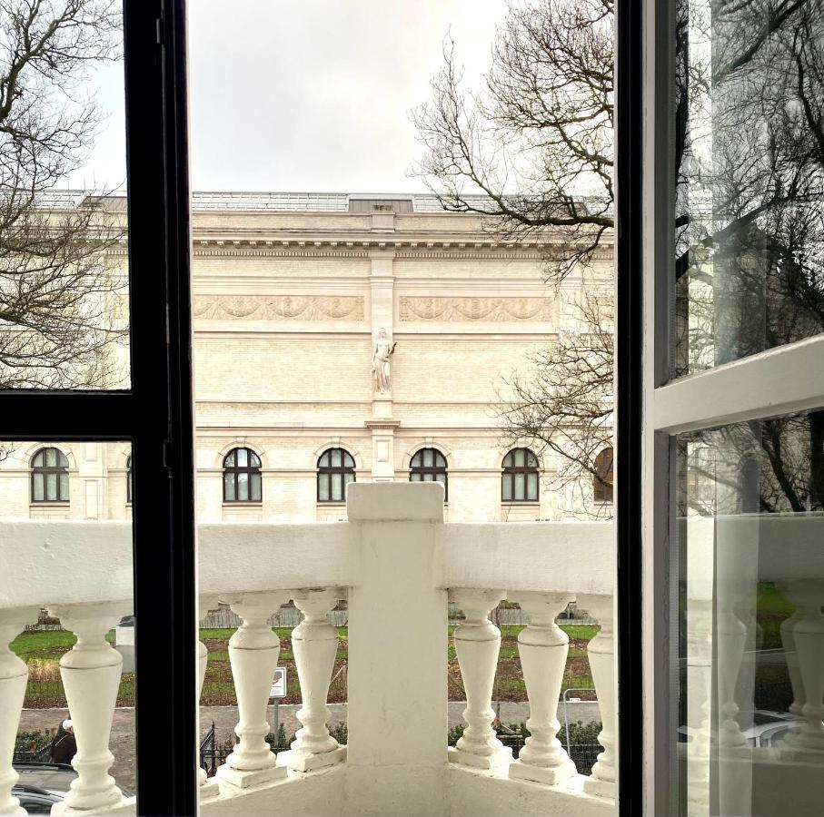 Antwerp Museum Suites Ngoại thất bức ảnh